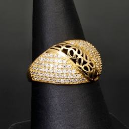Kunstvoll designter Ring für Damen aus hochwertigem Gold (14K 585 Gelbgold) besetzt mit vielen fein gefassten, funkelnden Zirkonia RG ca. 55