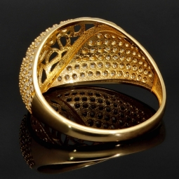 Kunstvoll designter Ring für Damen aus hochwertigem Gold (14K 585 Gelbgold) besetzt mit vielen fein gefassten, funkelnden Zirkonia RG ca. 55