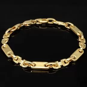 Exquisites Plättchenarmband mit Steigbügelgliedern aus 585er (14-Karat) Gelbgold, ca. 18,5 cm lang und 5,5 mm breit