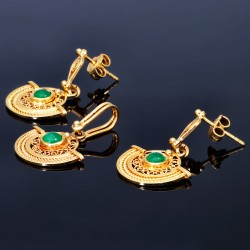 in feinster filigraner Handarbeit hergestelltes Smaragdschmuckset in 750er Gold 18k (Ohrringe + Anhänger) besetzt mit edlen Smaragdcabochonen