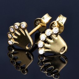 Ohrstecker Motiv Krone mit Zirkoniasteinen besetzt in 585er 14K Gold