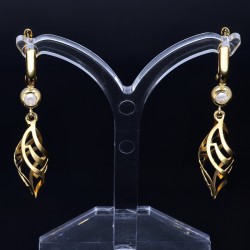 elegante, hängende Ohrringe mit eingefasstem Zirkonia in 585er (14K) Gold mit stylischem Design