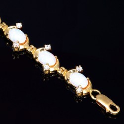 Umwerfend schönes Armband für Damen aus 585 14K Gold bestückt mit edlen Opalen und Moissaniten (ca. 21,5cm lang)