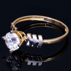 Eleganter Ring für Damen in 585 14 Karat Bicolor Gold eingefasst mit einem großen Zirkonia. RG 54