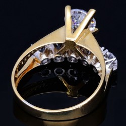 Ring für Damen in 14K / 585 Gold besetzt mit strahlenden Zirkonia - Steinen (ca. 58 RG)