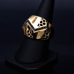 Prunkvoller Ring für Damen mit weinroten Zirkoniasteinen in 585 14K Gelbgold in Ringgröße ca. 57