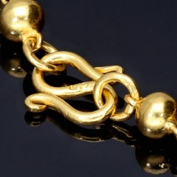 Wertvolles Kugelarmband aus hochkarätigem 965er 23K Gold mit außergewöhnlichem, stilvollen Verschluss in ca. 17,2 cm Länge 7,6g ( 1/2 Thailändisches Baht )