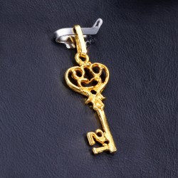 Wunderschöner Anhänger in Form eines antiken Schlüssels aus hochwertigem 750er / 18K Gold, verziert mit der Zahl 21