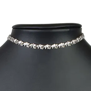 Enganliegendes, elegantes Damencollier aus 585er (14k) Weißgold in verspieltem Elefanten - Design (ca. 40cm Länge)