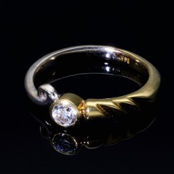 Stilvoller Ring für Damen und Kinder in 585 14 Karat Bicolor Gold bestückt mit einem Zirkonia RG 51 - 52
