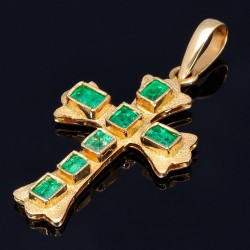 Handgearbeiteter Kreuz - Anhänger in 18K / 750 Gold mit 7 leuchtenden tannengrünen kolumbianischen Smaragden
